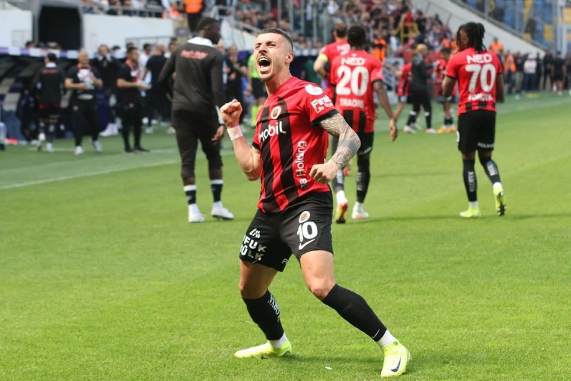 Gənclərbirliyi Kocaelispor üzərində qələbə qazanaraq 10 oyunluq həsrətə son qoydu