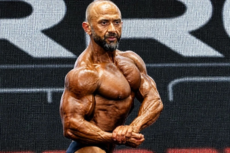 Азербайджанский бодибилдер Адиль Джафаров занял 6-е место на чемпионате Европы в Испании