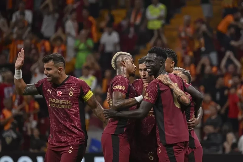Qalatasaray - Latsio Yoxlama Matçı 2:2 Hesabı ilə Başa Çatıb