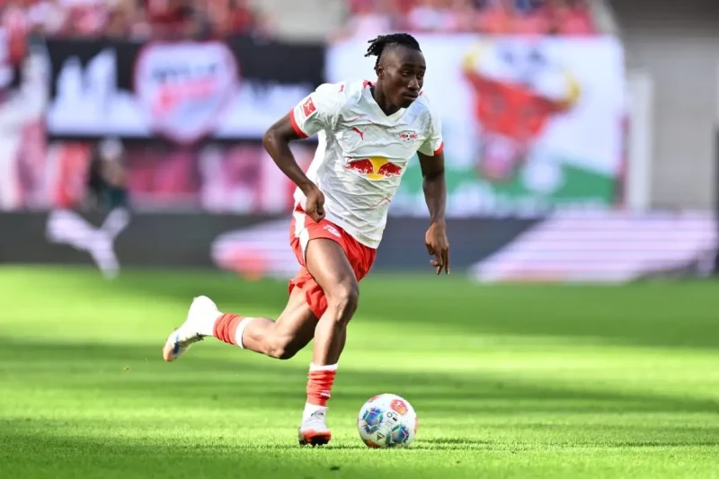 Liverpool starts negotiations for Diomande's transfer, Leipzig demands over 130 million euros;