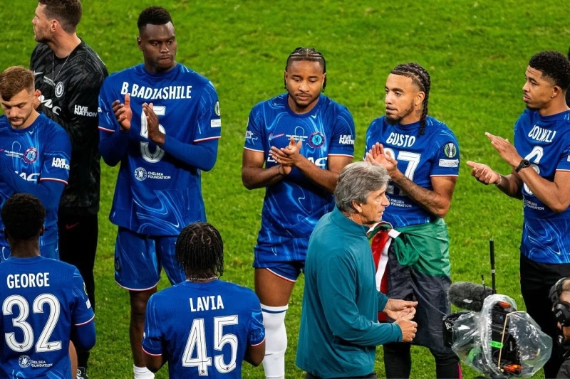 Records in the Final - Betis's experienced coach and Chelsea's young team