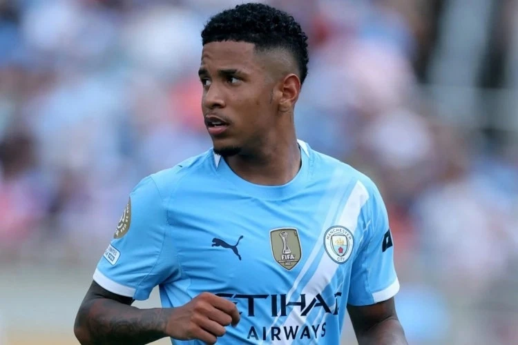 Tottenham Savinho için Manchester Citye 80 milyon euro teklif edecek
