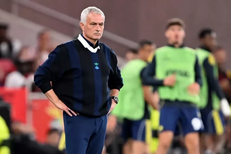 Jose Mourinho, Benfica yenilgisini yorumladı ve Avrupa Ligi'nin daha iyi olduğunu söyledi