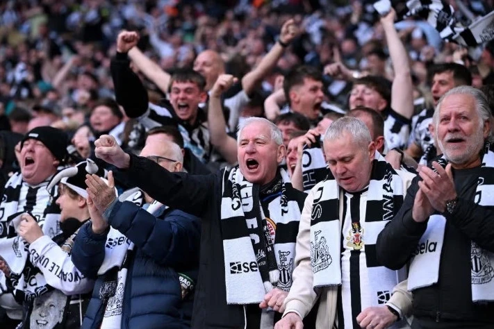 Nyukasl azarkeşləri Bakı səfəri və Qarabağla oyun barədə: Biabır ola bilərik