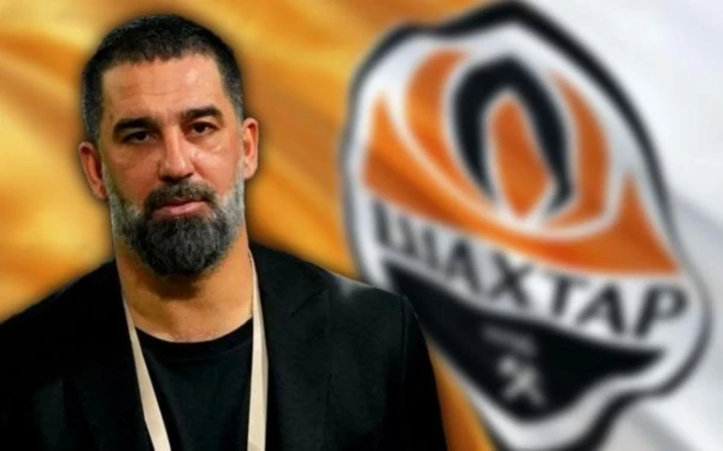 Arda Turandan Ukraynadakı vəziyyət və futbolçuların həyatı ilə bağlı açıqlama