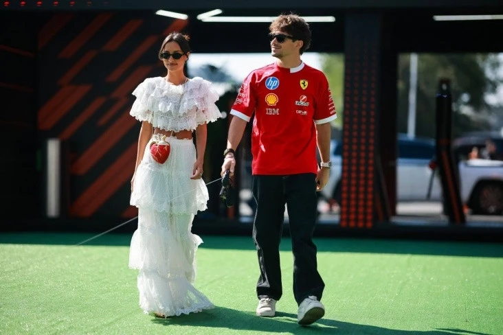 Şarl Lekler Aleksandra Sen-Mle ilə nişanlandı: Cənab və xanım Lekler