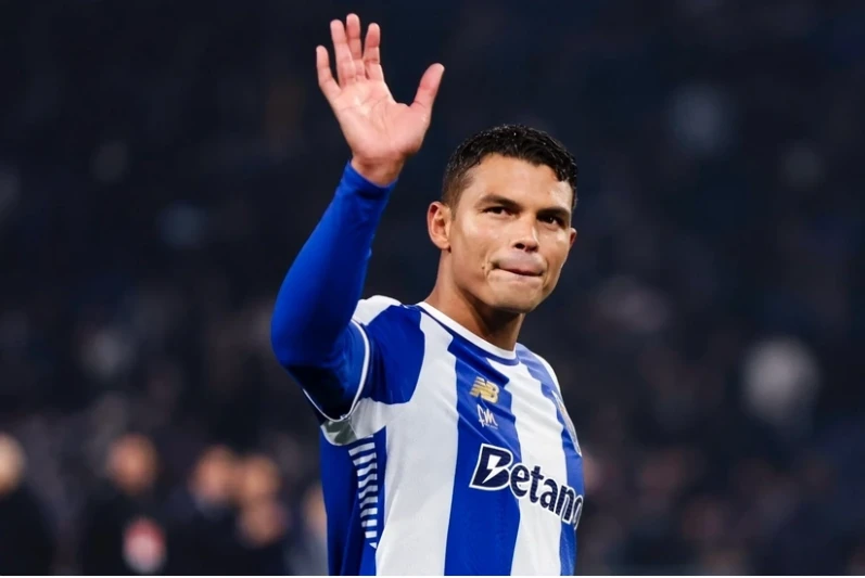 Tiago Silva, Porto'nun En Yaşlı İlk Maça Çıkan Oyuncusu Olarak Tarihe Geçti