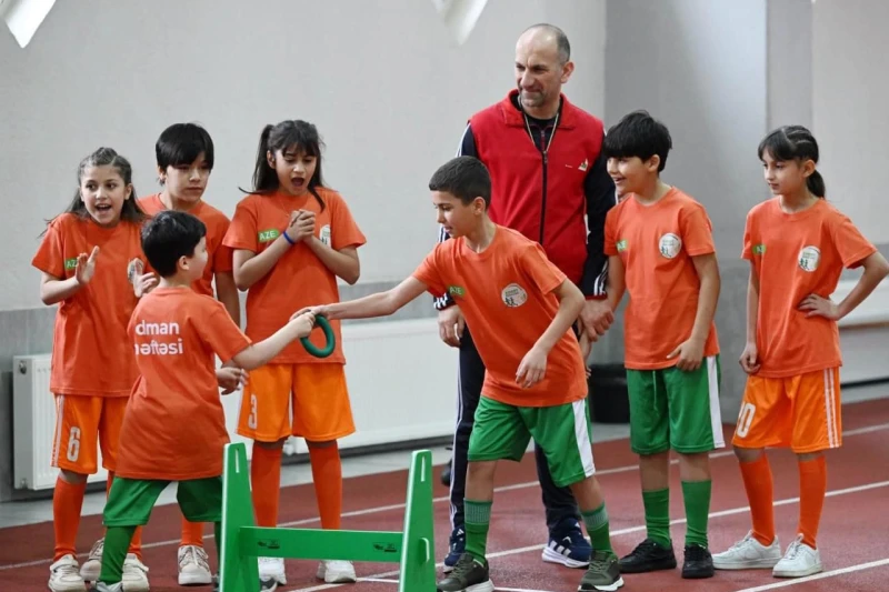 Spor Haftası çerçevesinde çocuk yurtları arası atletizm yarışmasında kazananlar belirlendi - FOTO