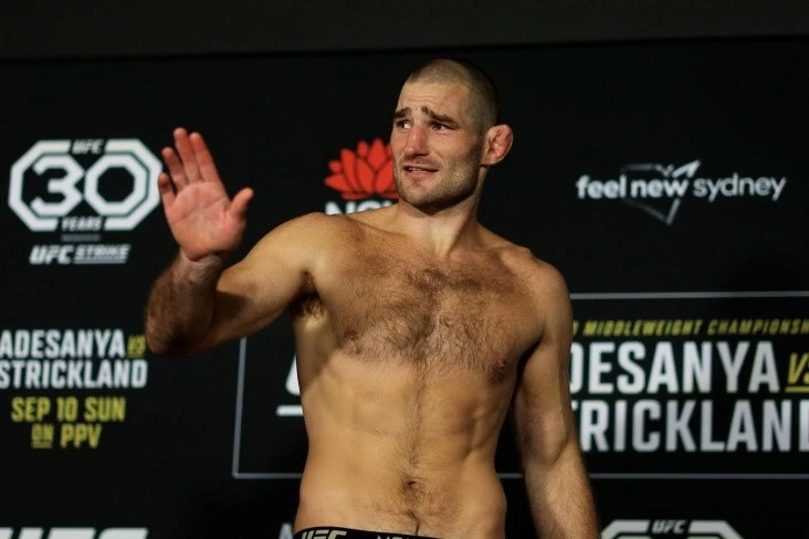 Strickland reveals the only fighter who can beat Jones: It's Pereira