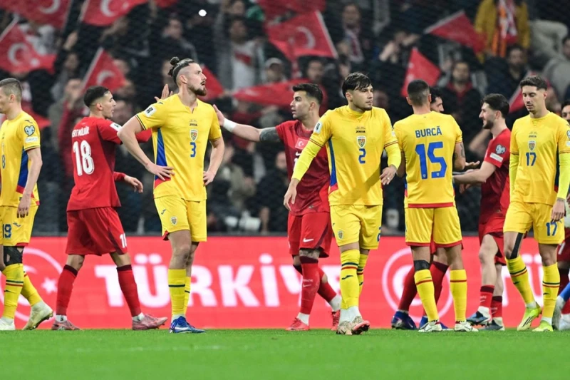 Скандал в румынской команде после матча Турция-Румыния