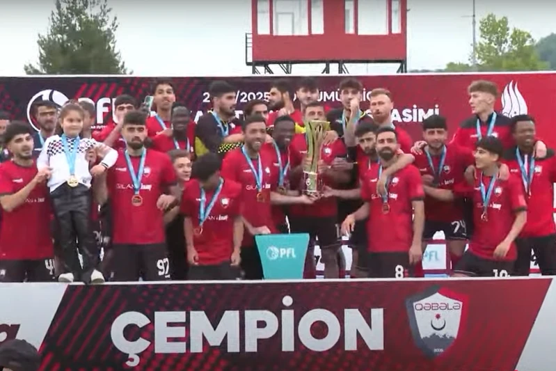 "Qəbələ"yə çempion kuboku verildi - VİDEO