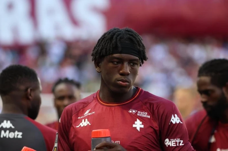 Aston Villa Gənc Hücumçu Brayn Madjonu Transfer Edir