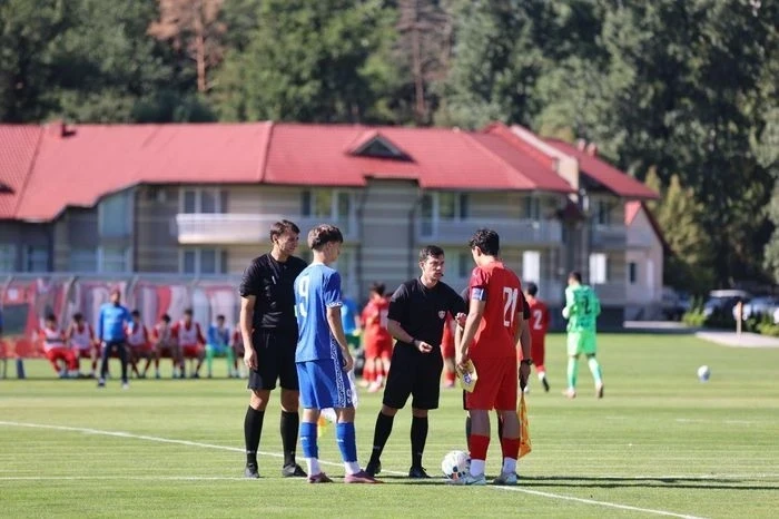 Azərbaycan U-17 millisi Moldovada 2:0 məğlubiyyətlə qarşılaşdı