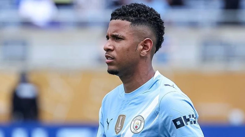 Tottenhem brazilyalı futbolçuya 60 milyon funt sterlinq təklif edib