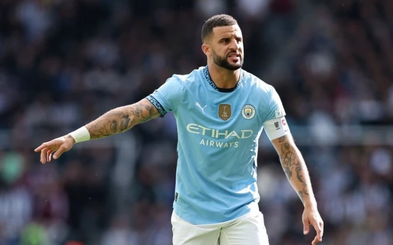 Everton, Kyle Walker transferi için Manchester City ile görüşmelere başladı