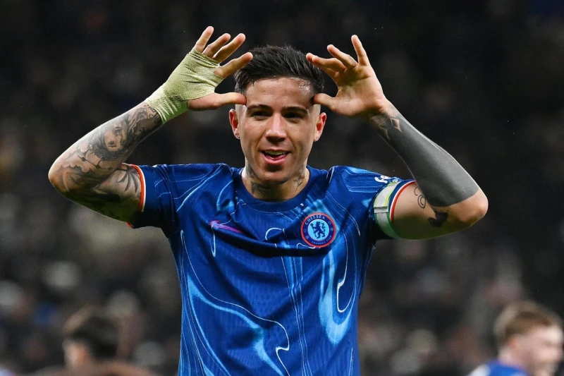 Çelsi Enso Fernandes üçün Realdan 140 milyon avro tələb edir
