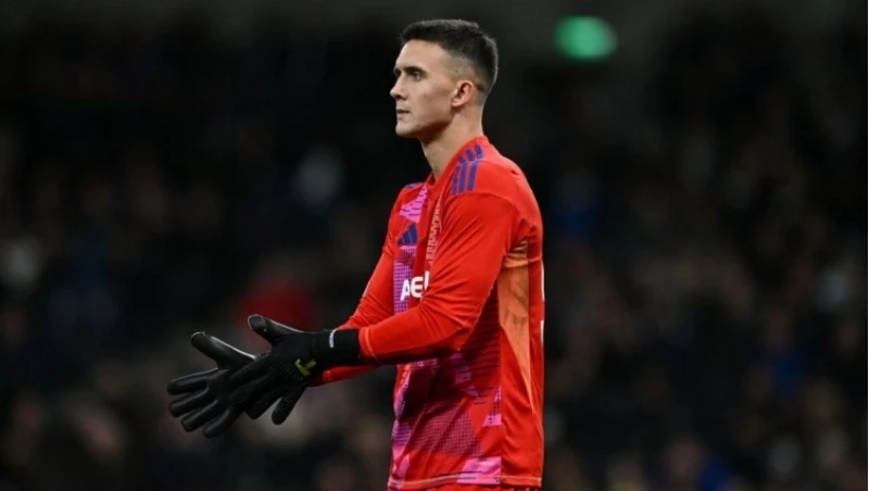 Mateuş Koxalski Çempionlar Liqasında ən çox seyv edən qapıçılar arasında ilk 10-luqda