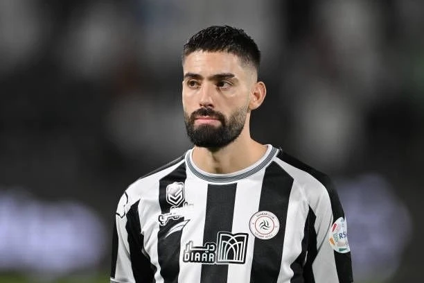 Roma Wants to Transfer Yannick Carrasco