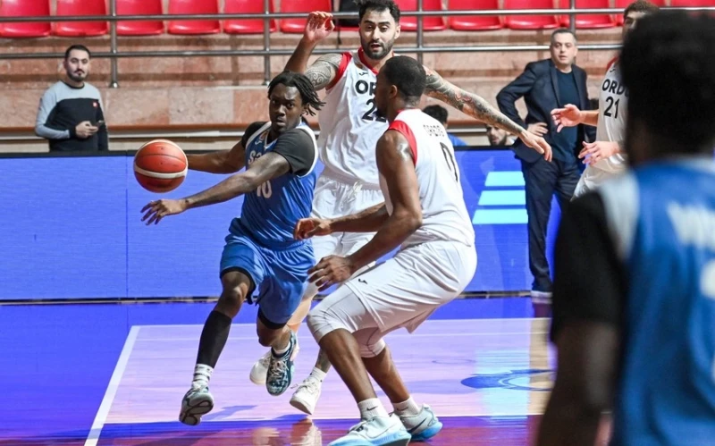 Şəki Azərbaycan Basketbol Liqasında Ordunu məğlub edib