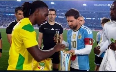 “Neftçi”nin yarımmüdafiəçisinin Messi ilə vida matçında çıxışı