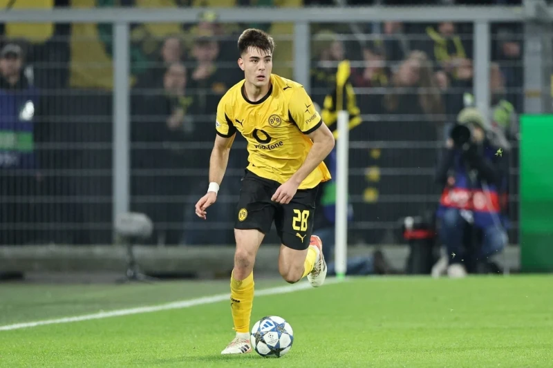 Chelsea Aaron Anselmino'nun Kiralık Sözleşmesini Sona Erdirebilir