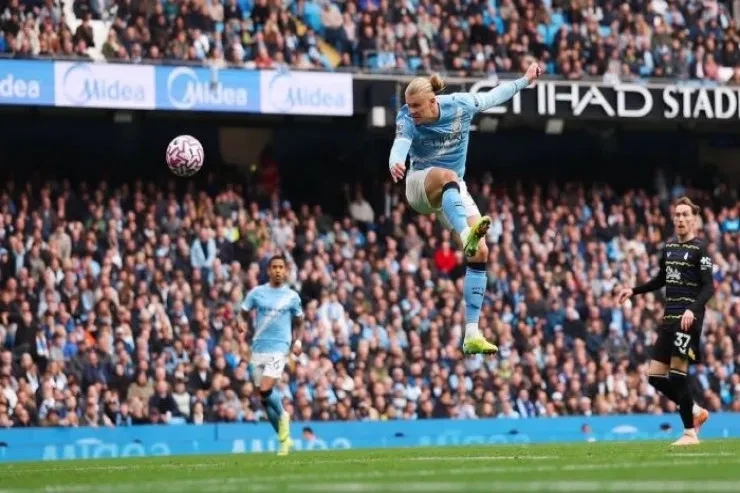 İngiltərə Premyer Liqasının ən yaxşı oyunçuları: İlk 10-luq