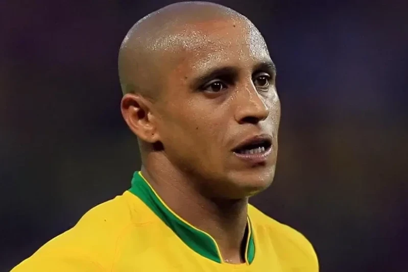 Roberto Carlos Kalp Sorunları Nedeniyle Ameliyat Oldu