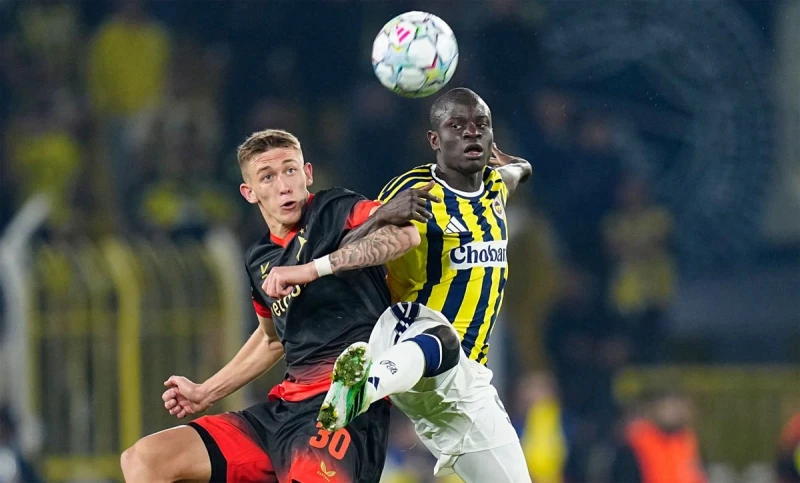 Fənərbaxça ÇL-də 10 oyunlu qələbəsiz seriya ilə rekord qırdı