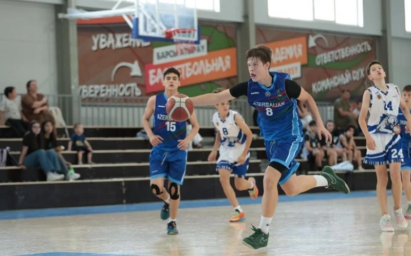 Azerbaycan U-14 basketbol takımı Airom Cup'ta üst üste üçüncü galibiyetini elde etti