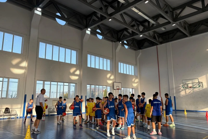 Zuğulbada 13 Yaşlı Basketbolçular Milli Komanda Üçün Seçilir