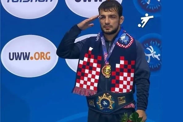 Dünya şampiyonu Ülvi Ganizade: Olimpiyat rüyası, kilo ikilemi ve yeni hedefler - RÖPORTAJ