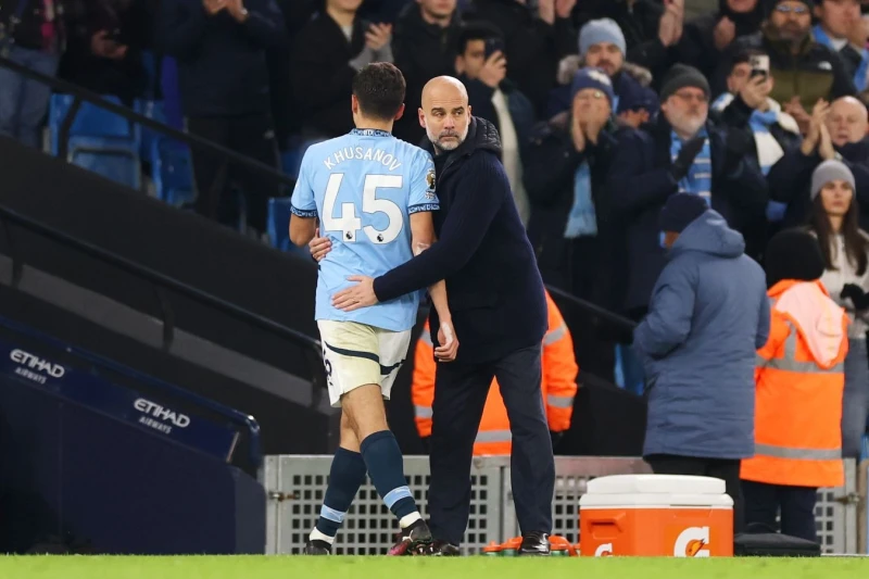 Гвардиола рассказал о знании Хусановым английского языка: Он становится все лучше и лучше