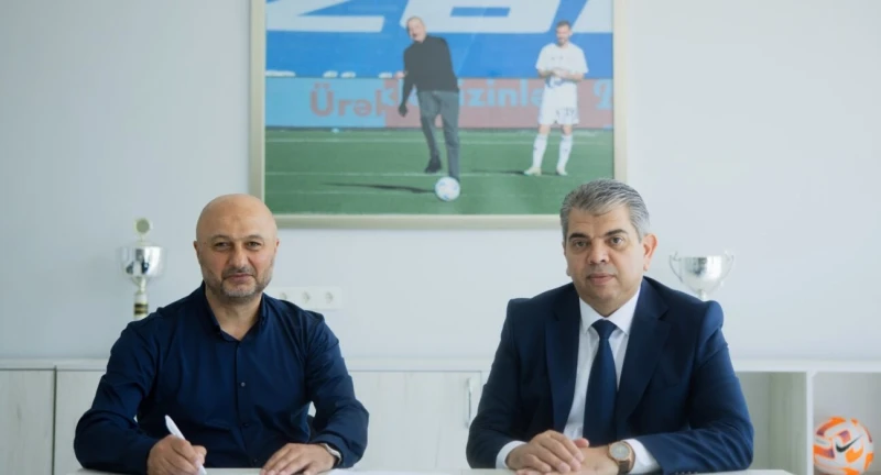 „Kəpəz“ ilə Azər Məmmədovun müqaviləsi imzalanıb