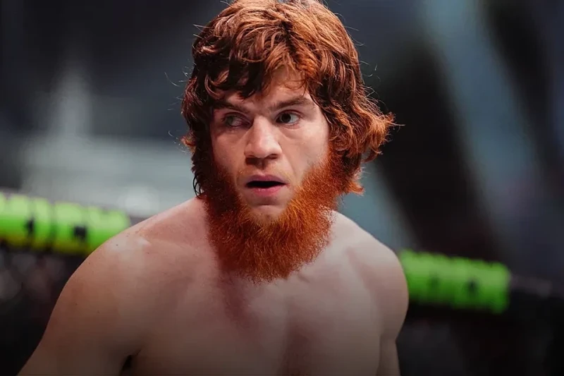 UFC döyüşçüsü Bakı turniri ərəfəsində kompüter oyununu hazırlayanlara müraciət edib