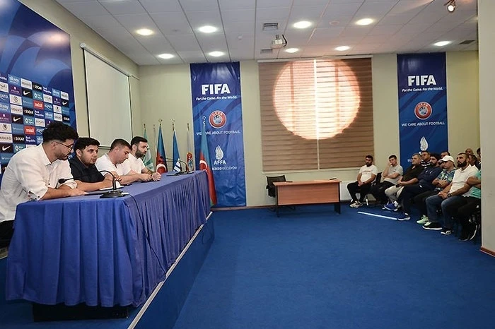 AFFA'da Bakü ve Abşeron kulüplerinin 2025/2026 sezonuyla ilgili toplantısı