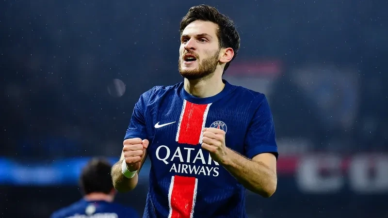 Xviça Kvaratsxeliya beşinci dəfə Gürcüstanda ilin futbolçusu seçildi