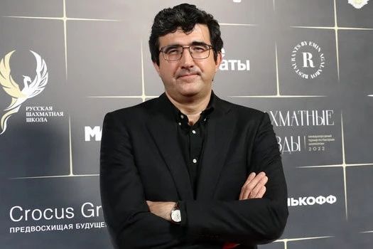 Vladimir Kramnik, FIDE'yi kişisel itibarın zedelenmesi nedeniyle mahkemeye verdi