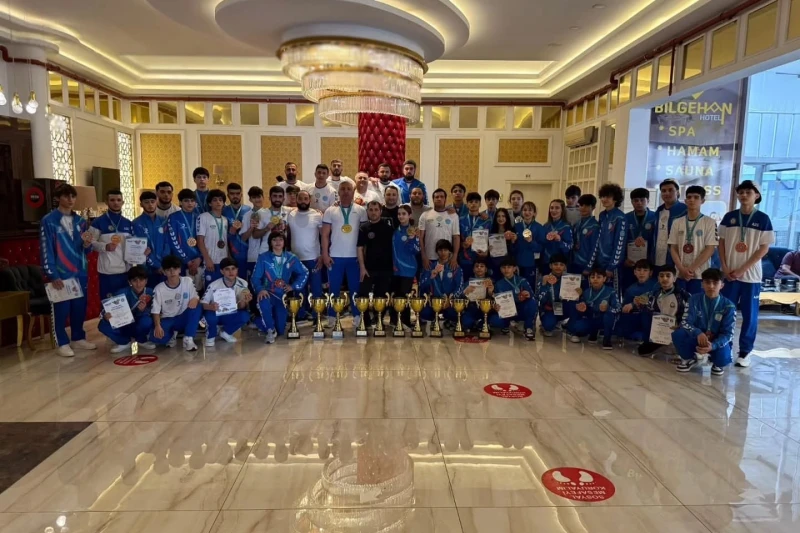 Azərbaycan kikboksçuları Dünya Kubokunda 32 medal qazandı: 9 qızıl, 10 gümüş, 13 bürünc - FOTO