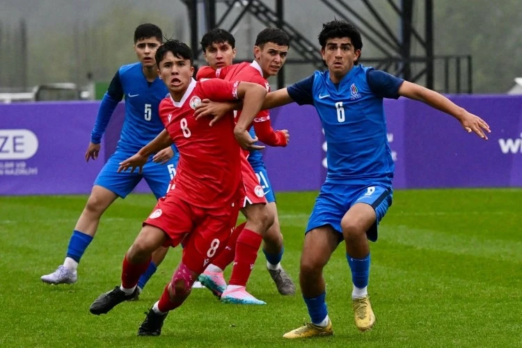 Azerbaycan Milli Takımı, CIS Oyunları finalinde Rusya'ya mağlup oldu