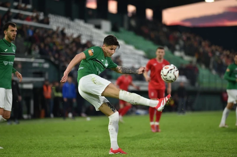 Эгнатия победила Билис с участием Замига Алиева