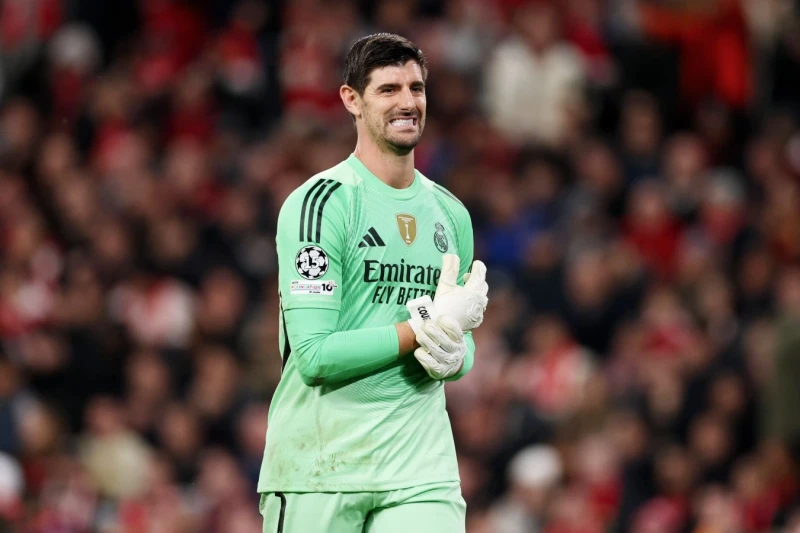 Courtois appeals to UEFA regarding Vinicius Junior's racism controversy: It's time to put an end to such things in football