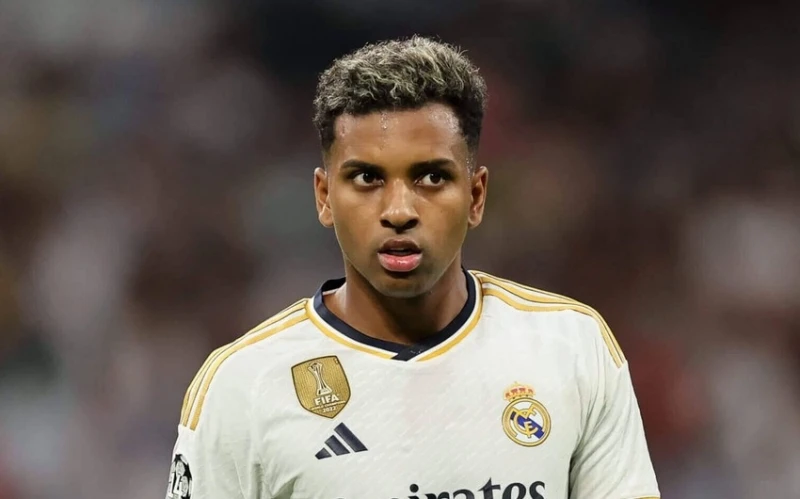 İngiltərənin böyük klubları "Real Madrid"in oyunçusunu transfer etməyə çalışır