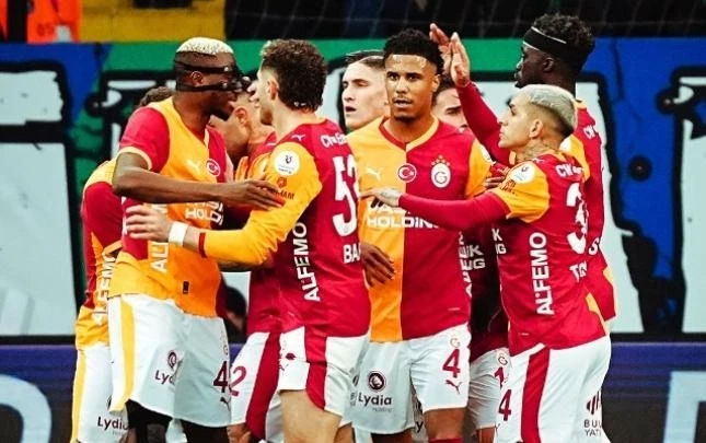 Qalatasaray Rizesporu səfərdə 3:0 hesabı ilə məğlub edib