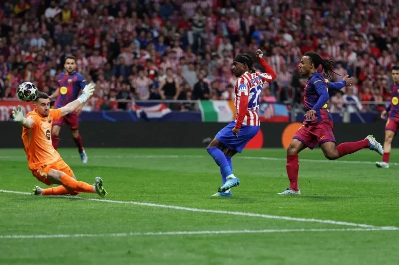 Çempionlar Liqası: “Atletiko” və PSJ yarımfinalda - Atletiko Barselonanı, PSJ Liverpulu keçdi