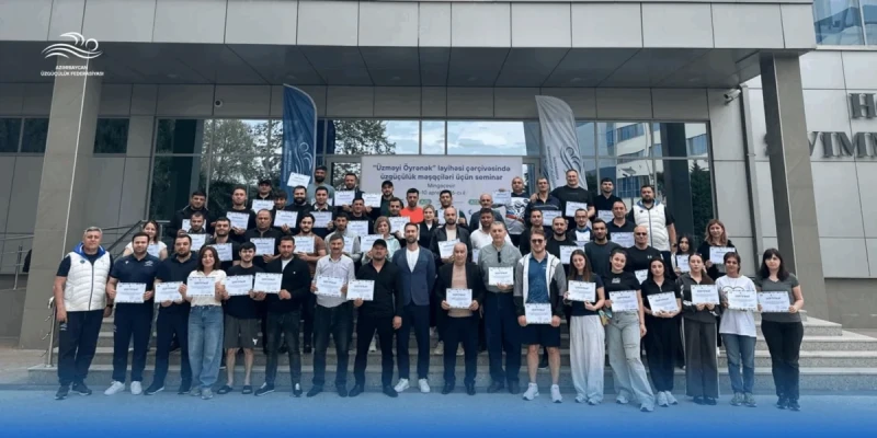 Üzməyi Öyrənək layihəsi üzrə məşqçi seminarı yekunlaşıb