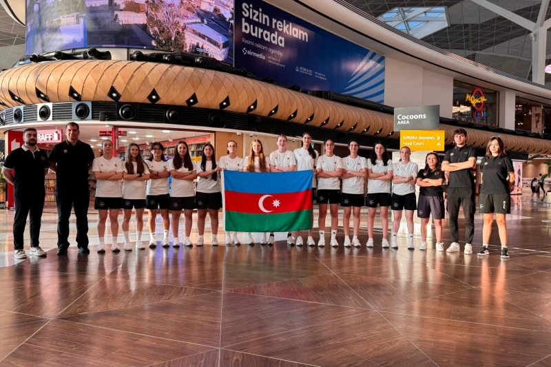 Женская сборная Азербайджана по баскетболу U-16 отправилась в Стамбул для подготовки к чемпионату Европы