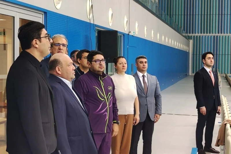 Üzgüçülük hamı üçün” layihəsinin açılış mərasimi olub
