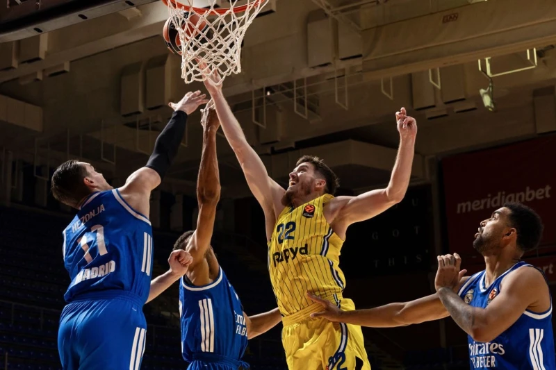 Real Madrid - Makkabi Təl-Əviv matçı azarkeşsiz keçiriləcək