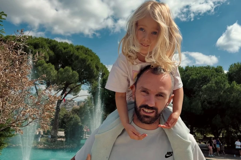 Ramil Guliyev on vacation with his daughter: Enjoying the weekend with my princess
