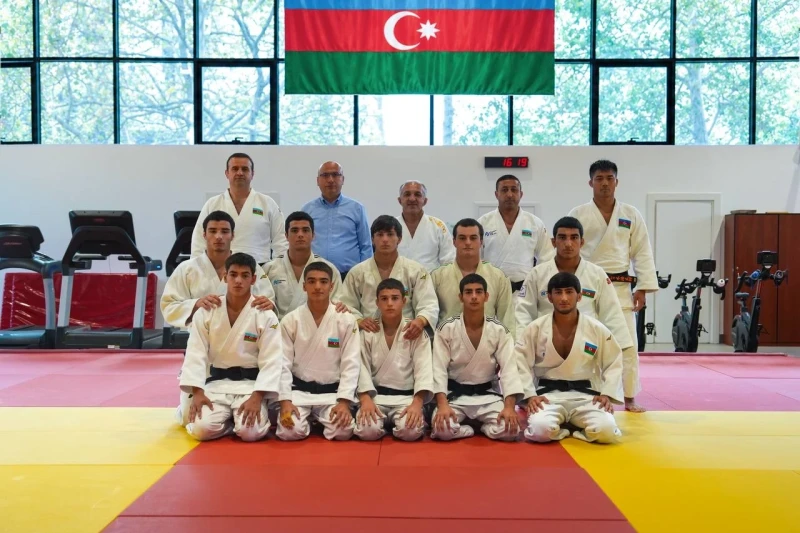 Dünya çempionatında iştirak edəcək yeniyetmə cüdoçularla görüş keçirilib